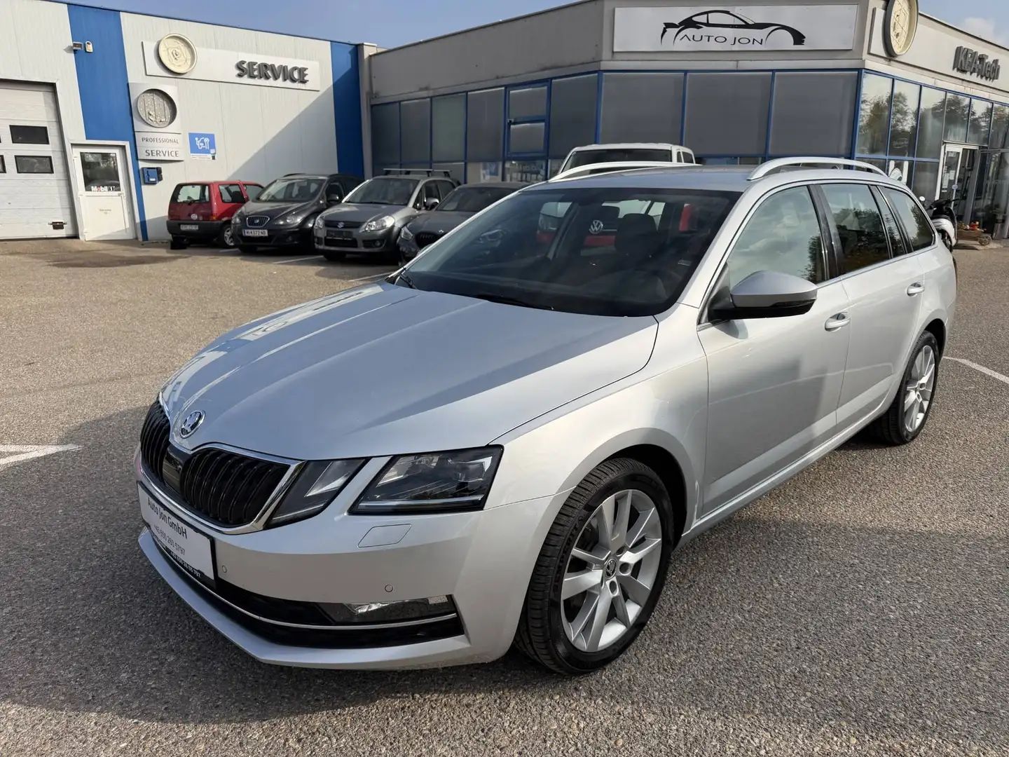 Skoda Octavia Style*TOPZustand*1Besitz*PickerlNEU*ACC*Navi*Sitzheizung* Grau - 1