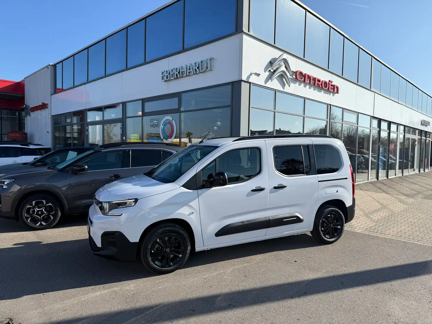 Citroen Berlingo BlueHDI 130 Max EAT8 Weiß - 1