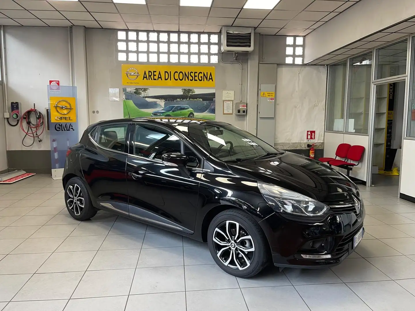 Renault Clio Clio 0.9 tce energy Zen Gpl 90cv Nero - 1