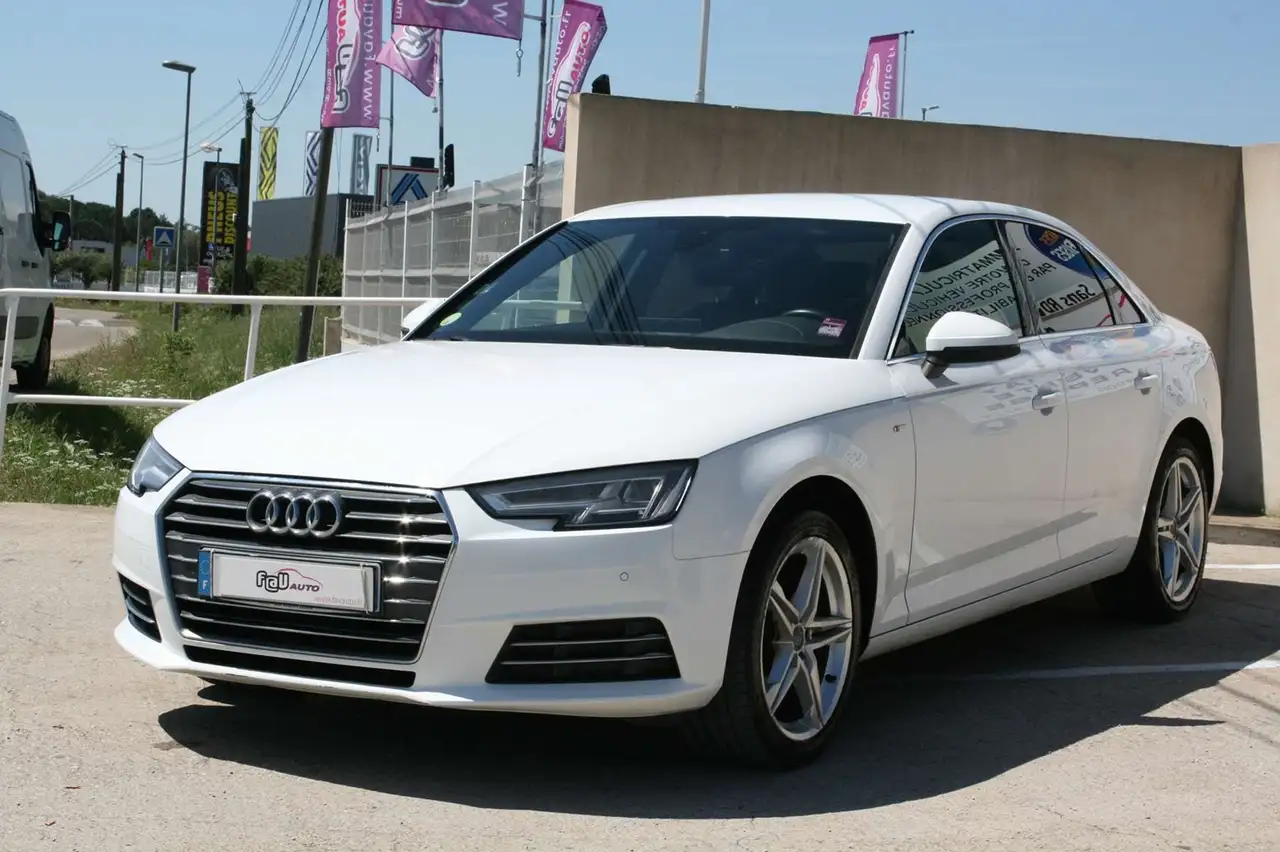 Audi A4 2.0 TDI 150CH S LINE