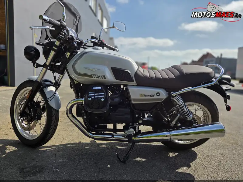 Moto Guzzi V 7 - foto 5