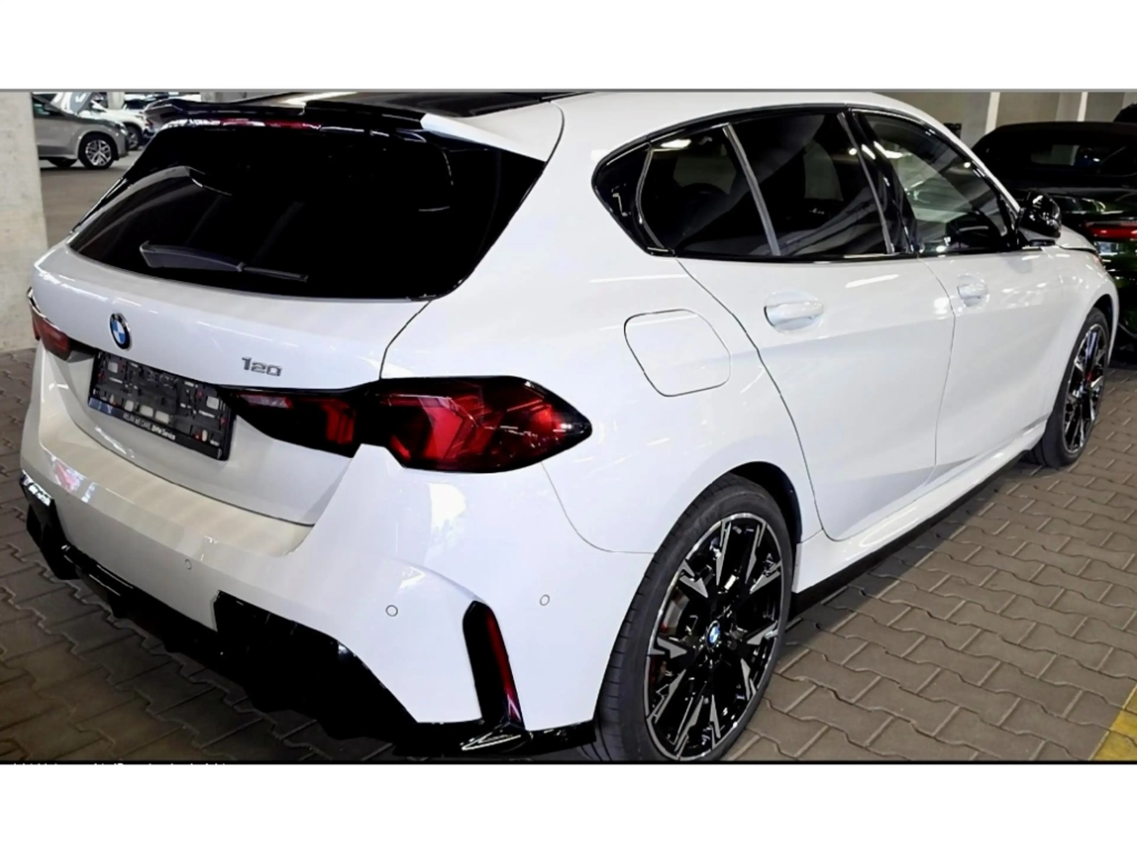 BMW 120 A M-Sport Sportpaket AD El. Panodach Panorama Navi — photo 2