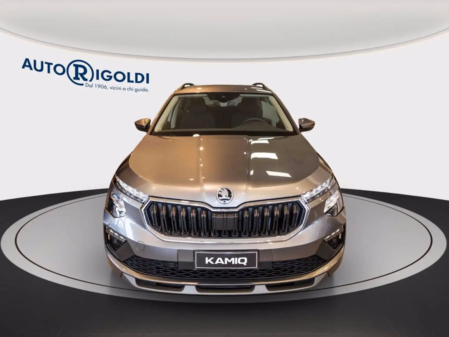 Skoda Kamiq 1.0 tsi selection 95cv Grigio - 2