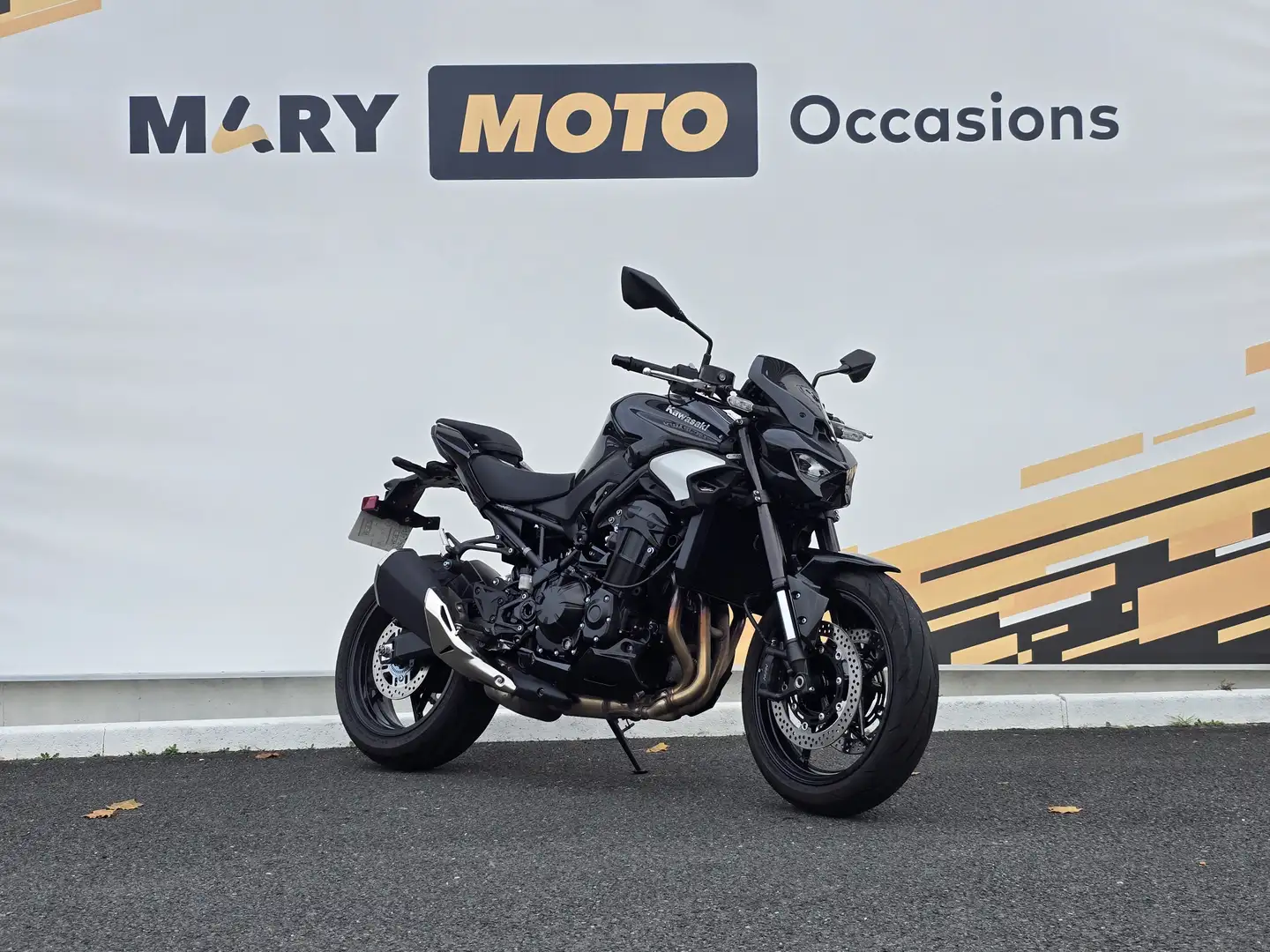 Kawasaki Z 900 Noir - 2