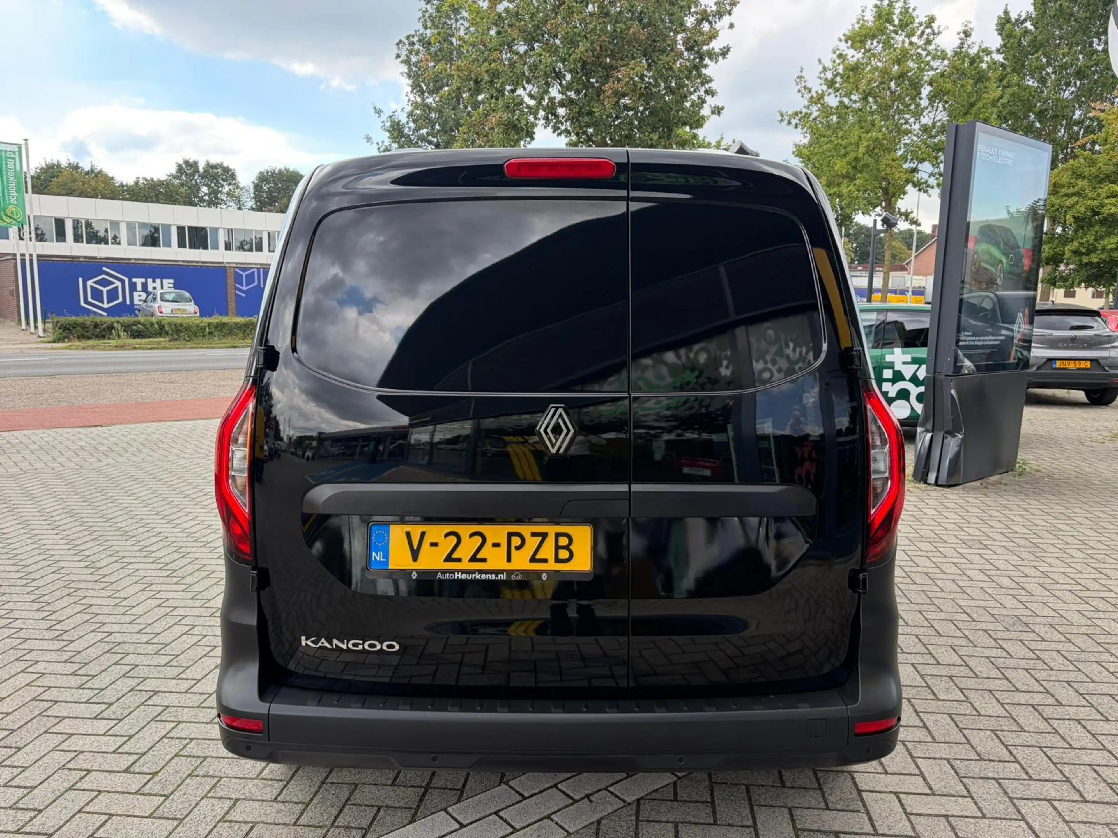 Renault Kangoo Blue dCi 95 EDC Advance L1 — photo 6