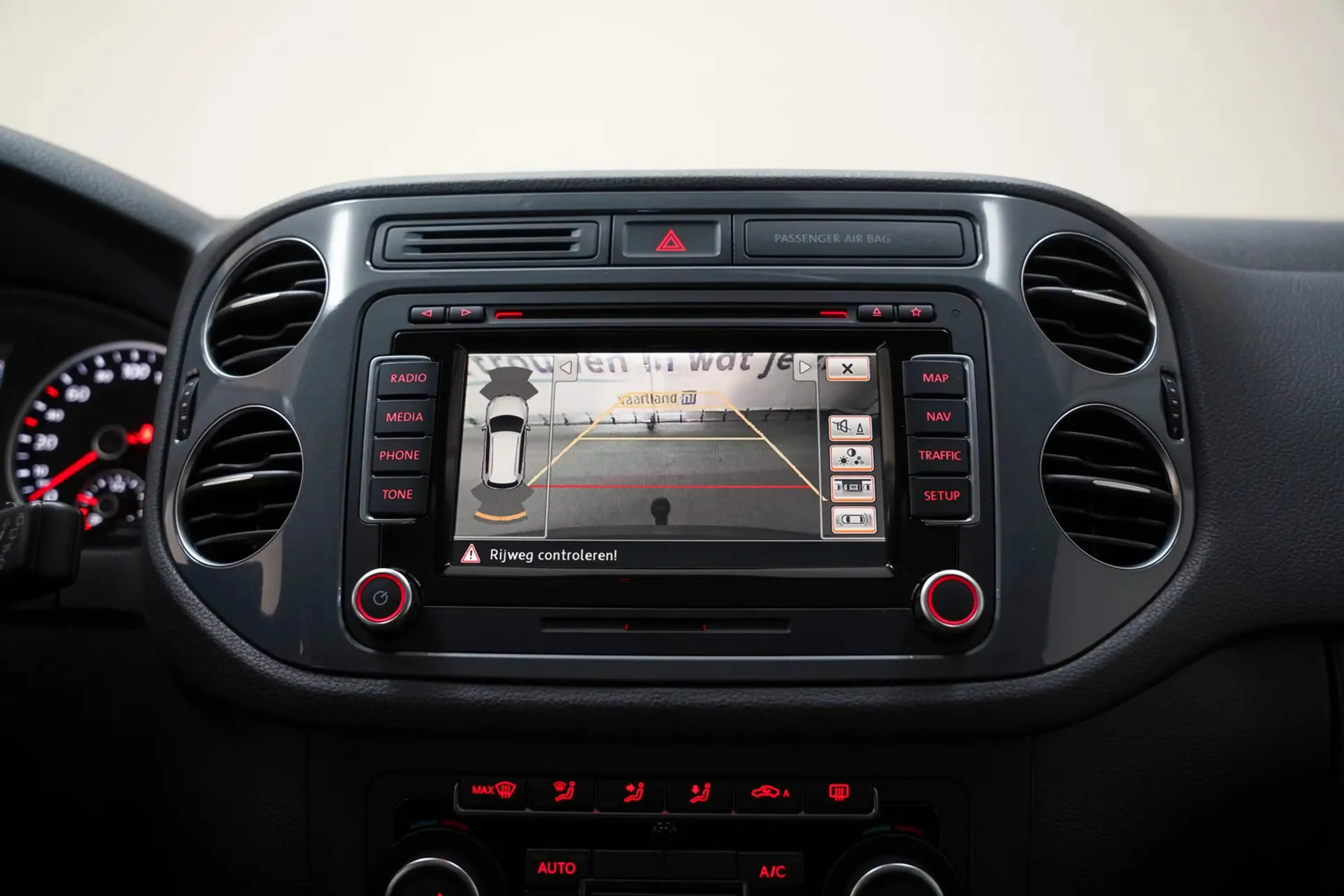 Volkswagen Tiguan 2.0 TSI Sport&Style 4Motion Aut. [ Panoramadak Tre — photo 7