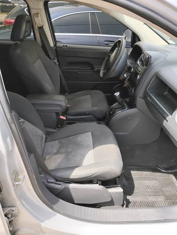 Jeep Compass снимка Jeep Compass
