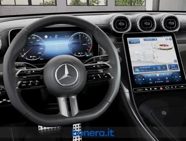 Mercedes-Benz GLC view 5