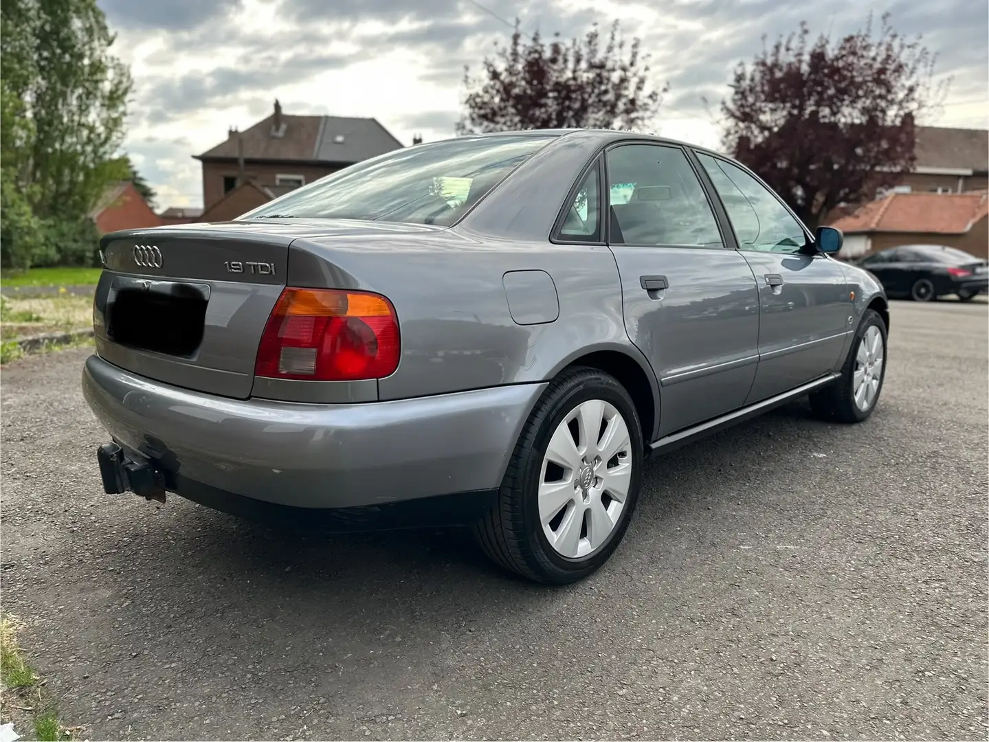 Audi A4 1.9 TDi Grau - 2