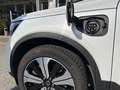 Volvo XC40 T4 Plus Dark Recharge Plug-In Hybrid DKG Weiß - thumbnail 17
