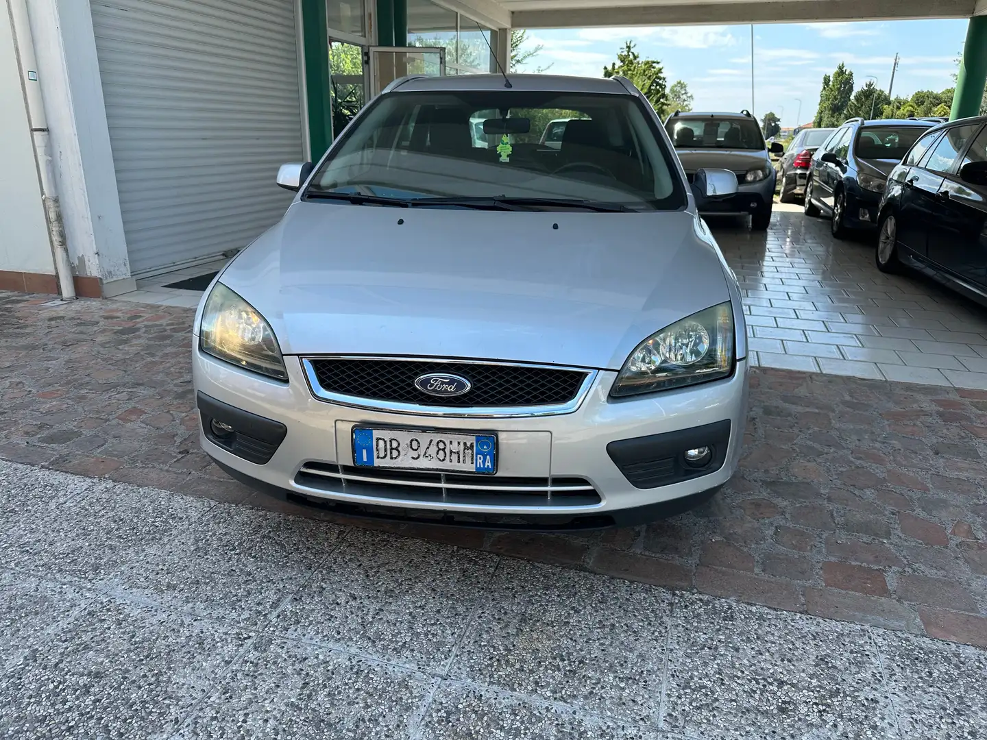 Ford Focus Focus II 2005 SW Style Wagon 1.6 tdci 90cv Zilver - 2