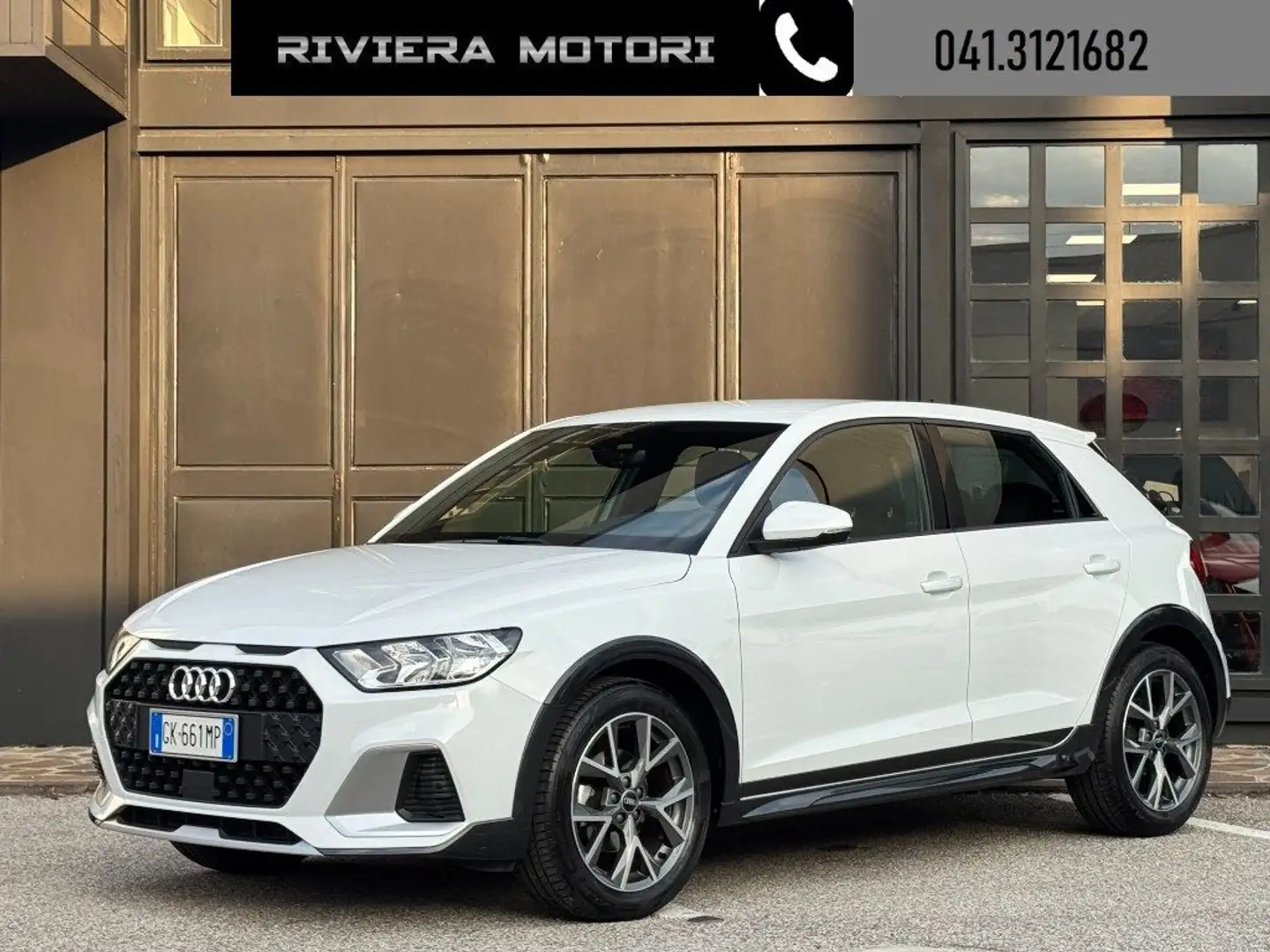 Audi A1 allstreet 25 TFSI Admired Blanc - 1