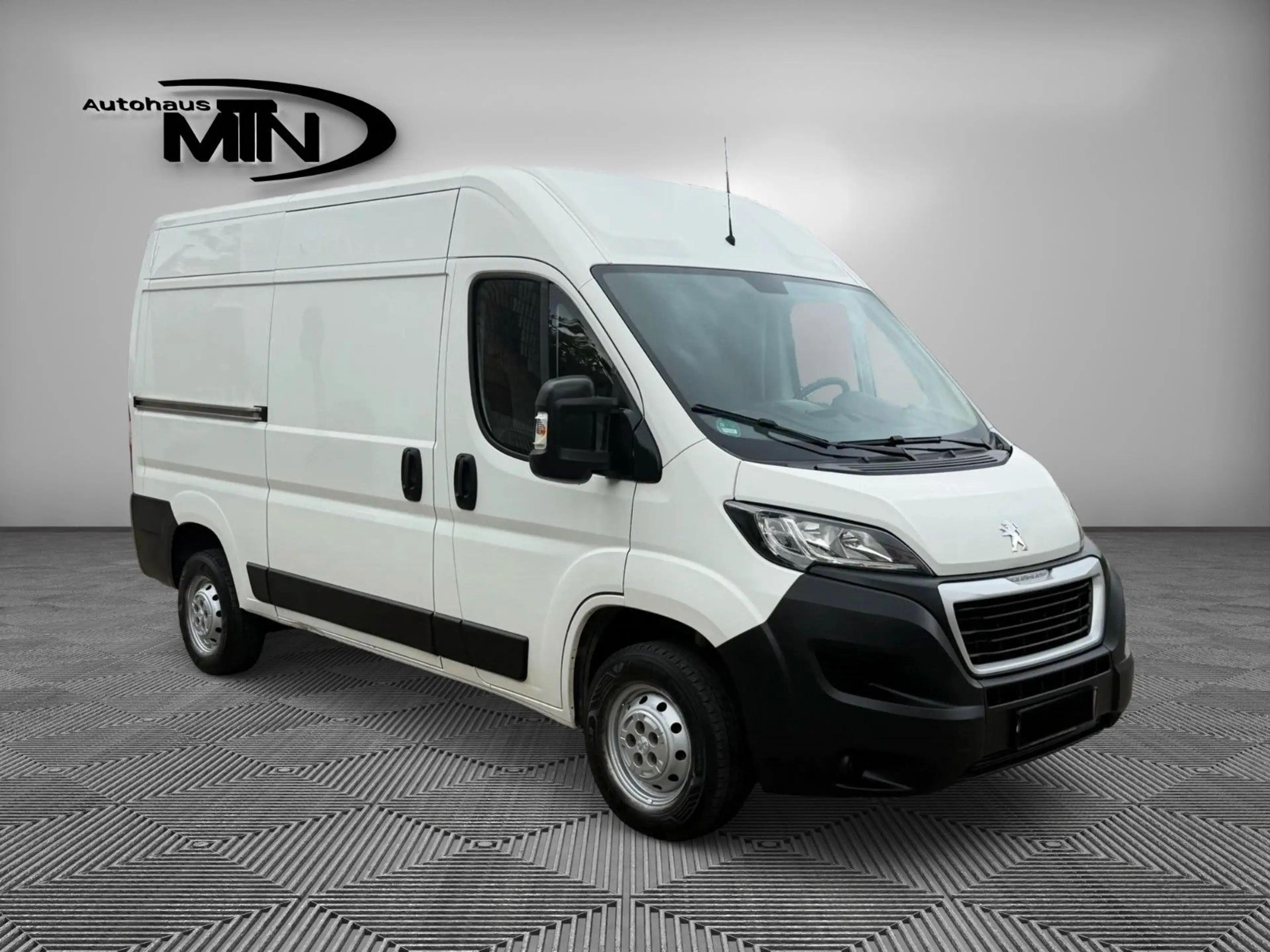 Peugeot Boxer H2+L2 WÜRTH-REGAL R.KAMERA KLIMA 1.HAND — photo 6