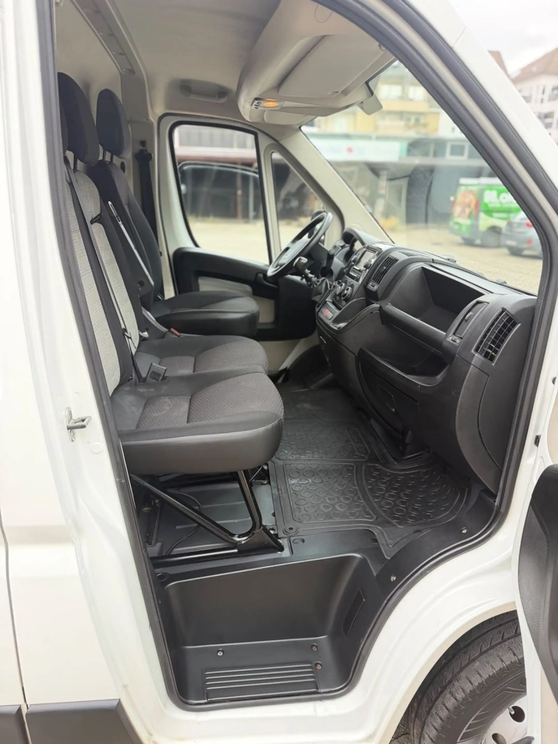 Peugeot Boxer H2+L2 WÜRTH-REGAL R.KAMERA KLIMA 1.HAND — photo 14