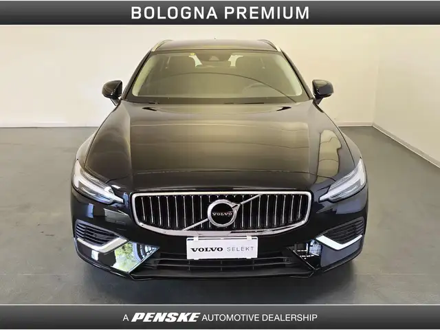 Volvo V60 view 8