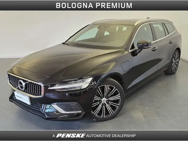 2022 Volvo V60 in Black for sale
