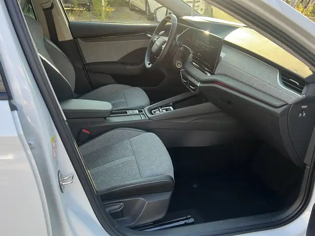 Skoda Octavia view 19