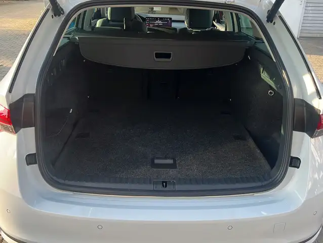 Skoda Octavia view 16
