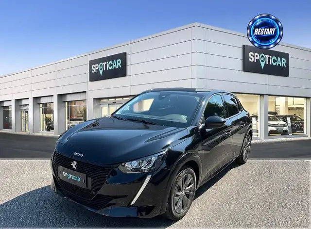 Peugeot e-208