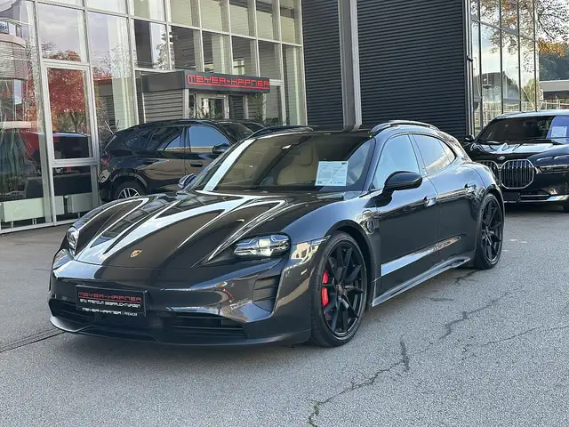 Porsche Taycan GTS Sport Turismo Aut.