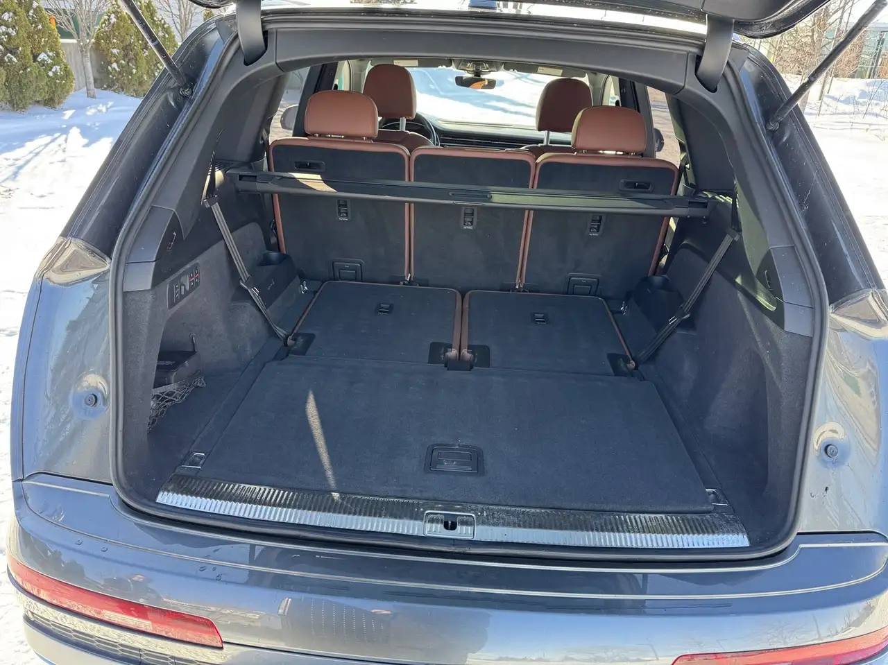Audi Q7 снимка Audi Q7