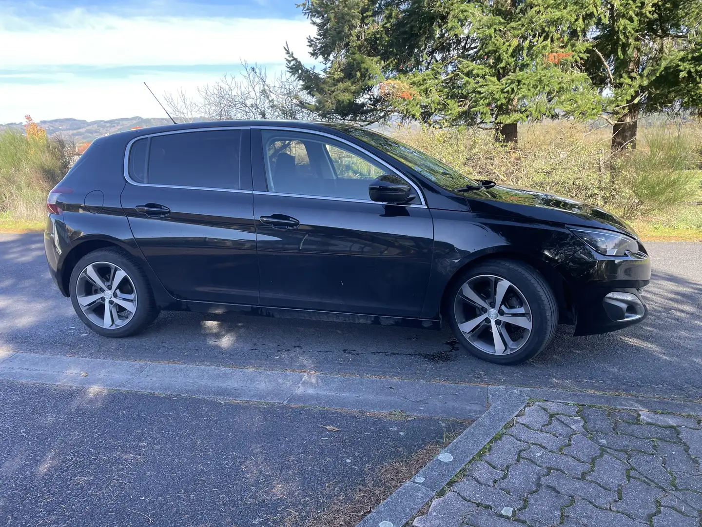 Peugeot 308 308 1.6 e-HDi 115ch Allure - 1