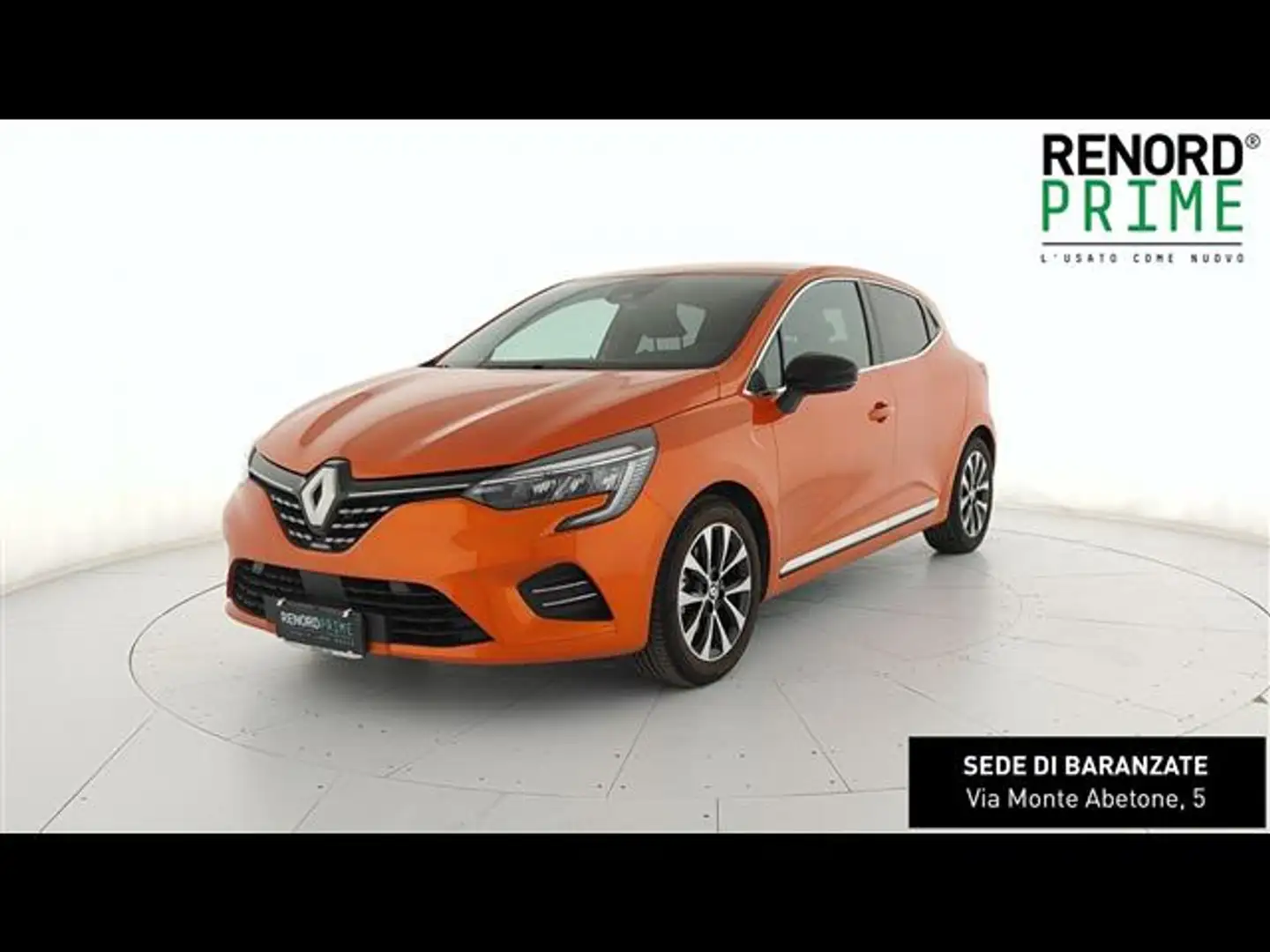 Renault Clio 1.6 E-Tech full hybrid Techno 145cv auto Oranje - 1