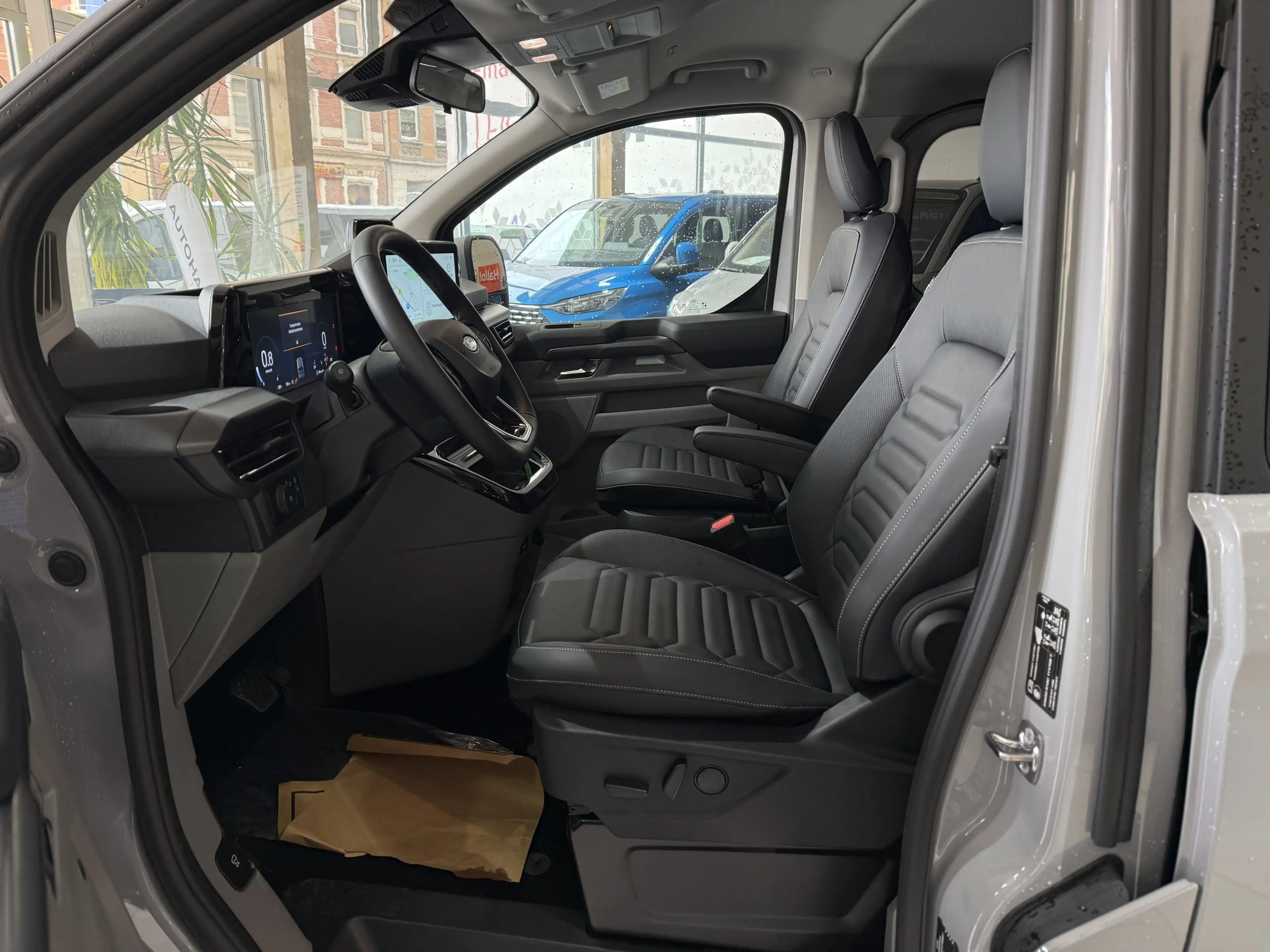 Ford Tourneo Custom Titanium X L1 AWD elektr. AHK / B&O / 70L Tank — photo 10