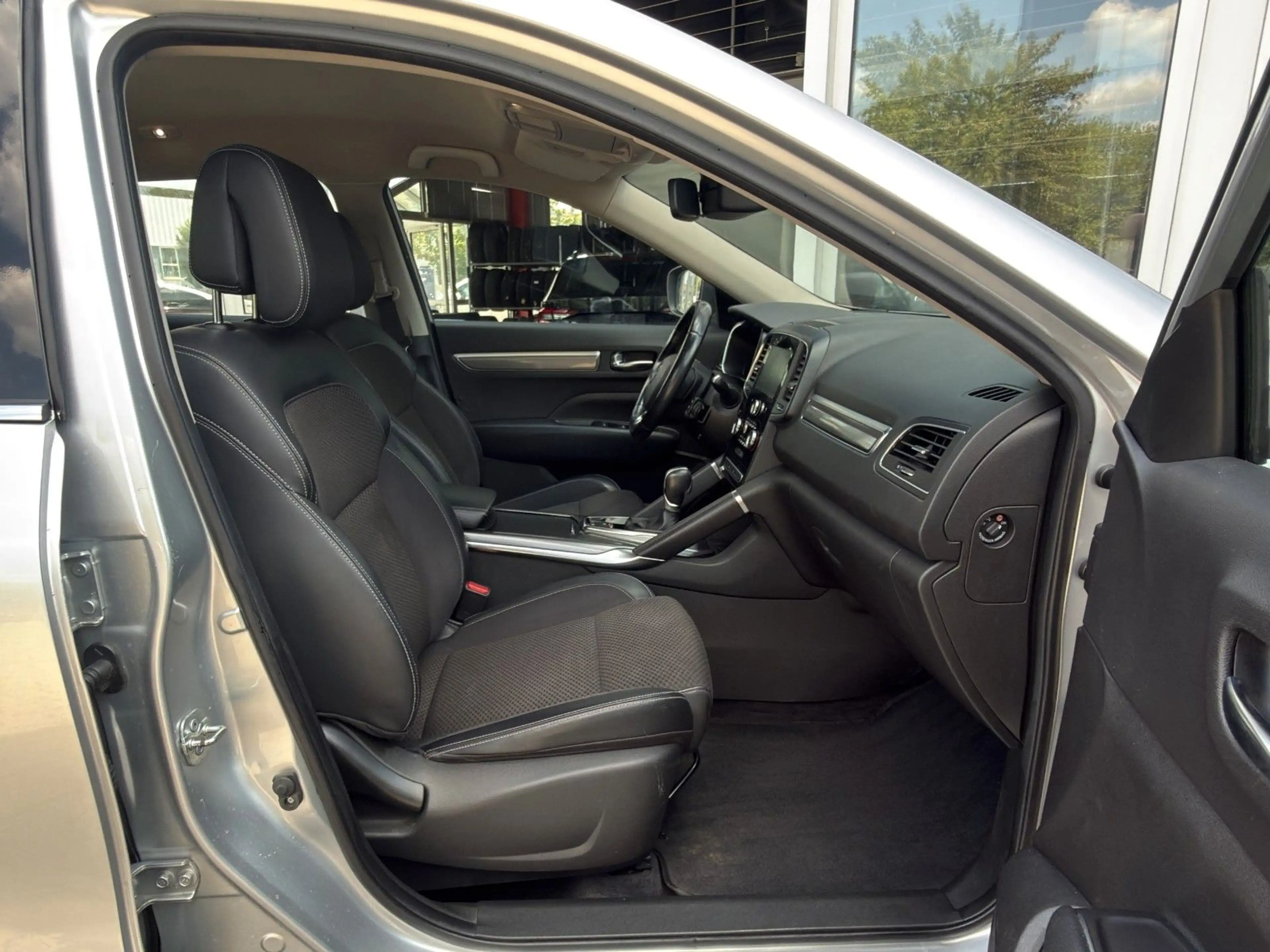 Renault Koleos 2.0dCI 175 Limited X-tronic LEDER+NAVI+19 — photo 20