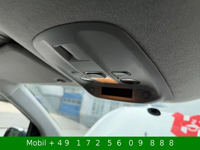 Opel Vivaro view 12