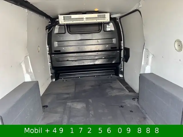 Opel Vivaro main image