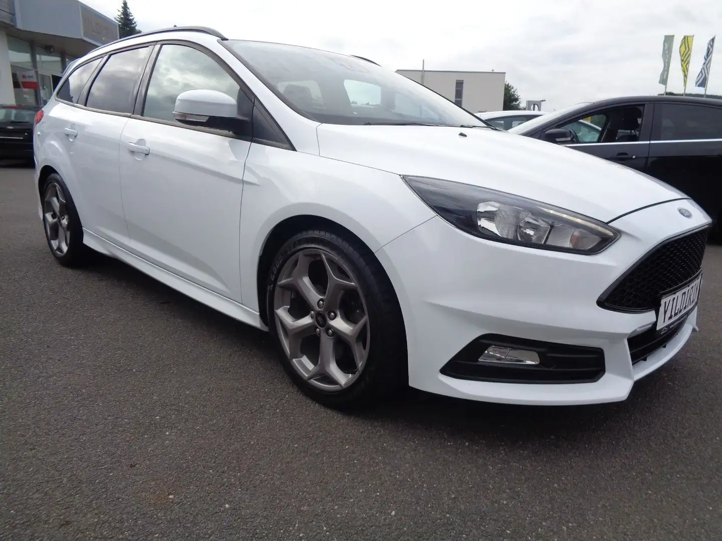 Ford Focus Turnier ST **2.HAND** ~incl. GARANTIE~TOP Weiß - 2