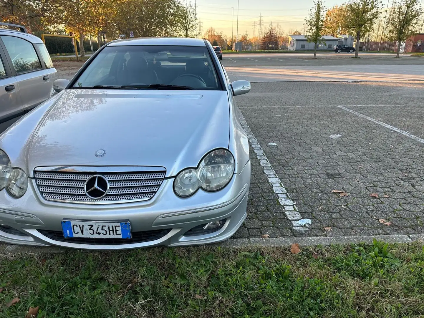 Mercedes-Benz C 220 SportCoupe cdi Avantgarde Argento - 2