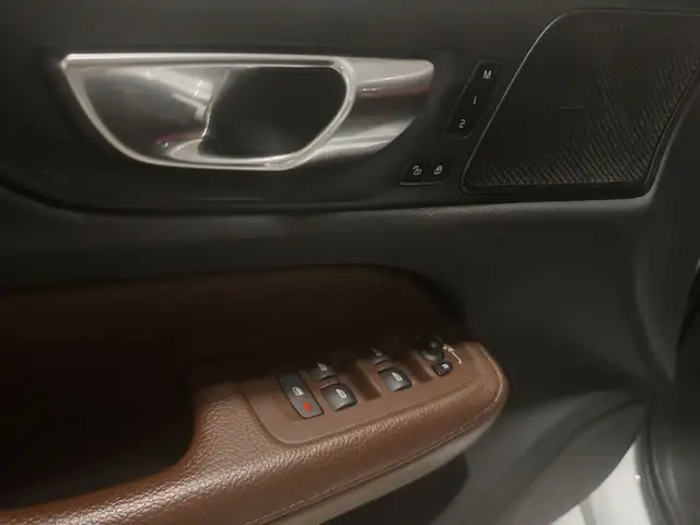 Volvo V60 view 11