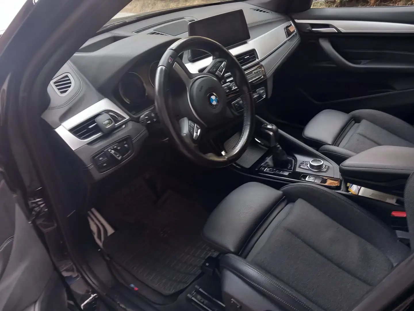 BMW Sonstige X1 XDRIVE25E Schwarz - 2