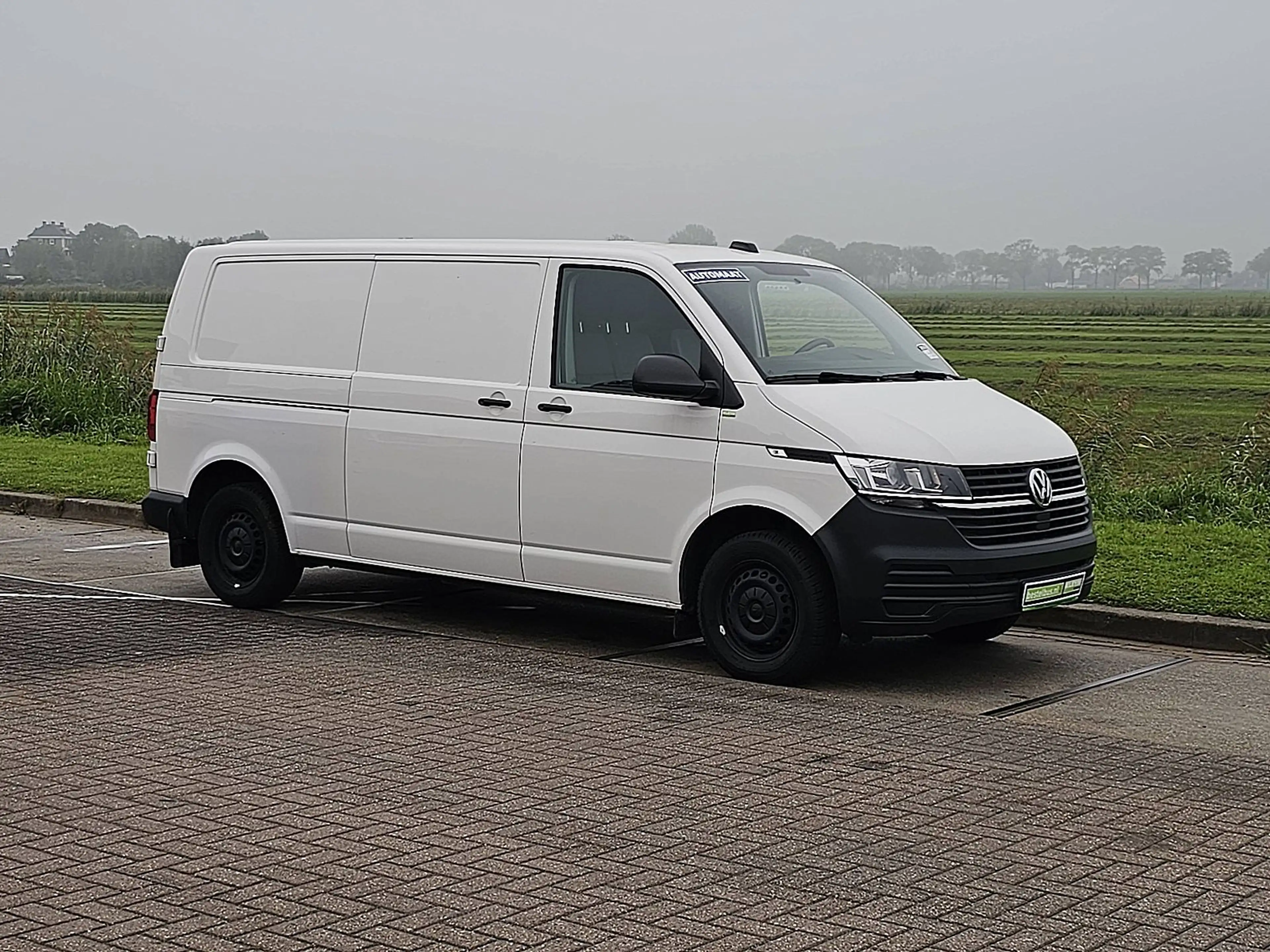 Volkswagen Transporter 2.0 TDI T6.1 150Pk L2H1 Autm — photo 5