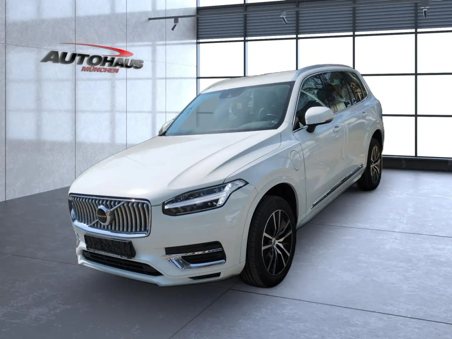 Volvo XC90 XC 90 Inscription Expression Recharge Plug-In Hybr Bílá - 2