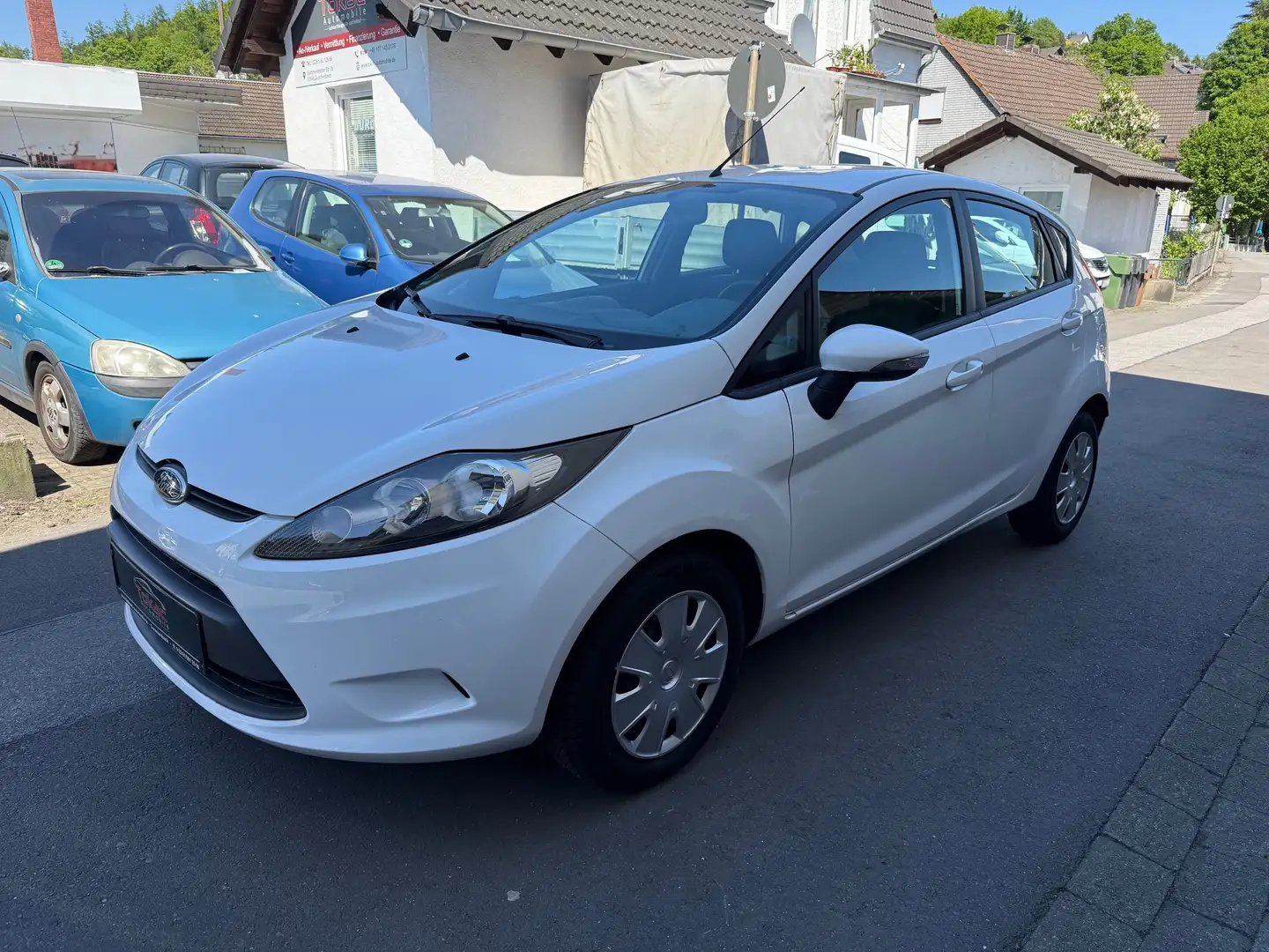 Ford Fiesta 1.25 Trend 5 Türer*2.HAND*KLIMA* Bianco - 1