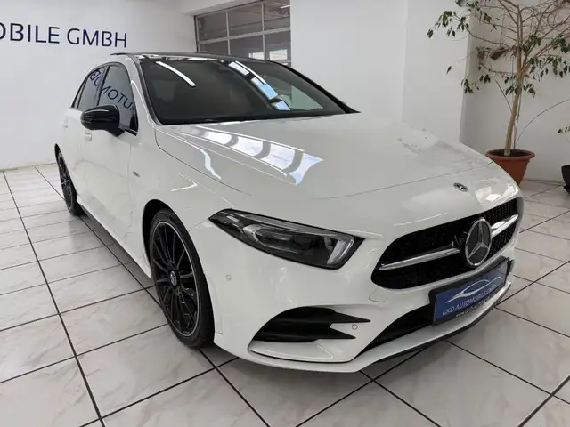 Mercedes-Benz A view 4
