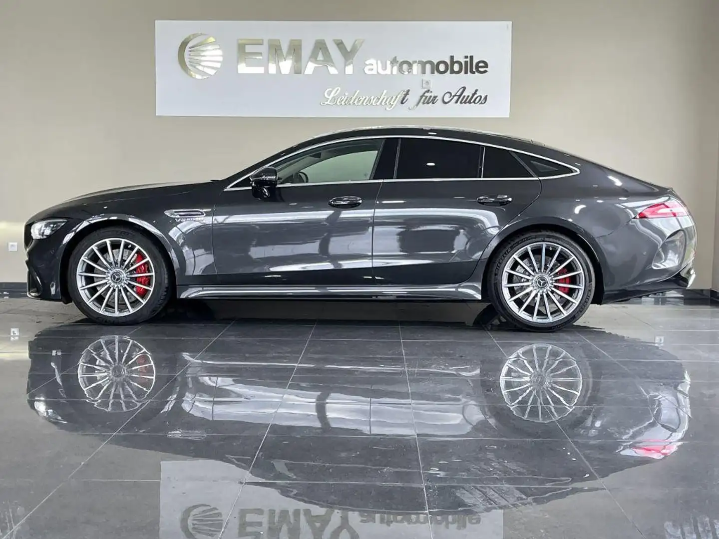 Mercedes-Benz AMG GT 63 4Matic+ //Head Up/Navi/Leder/ Grau - 1