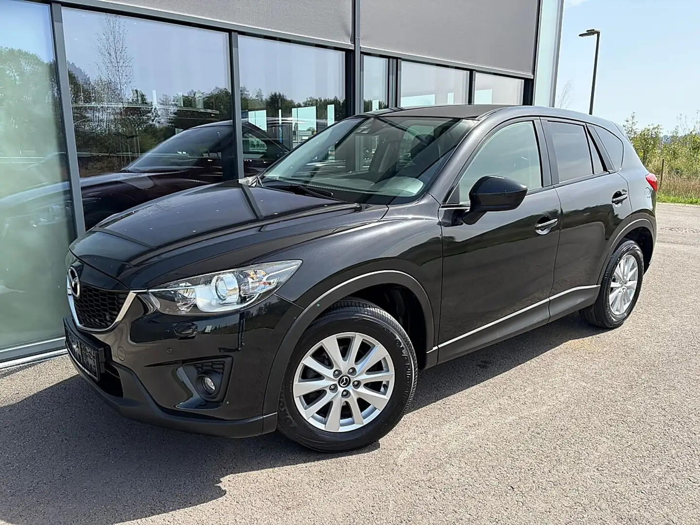 Mazda CX-5 2,0i AWD Attraction / NAVI / SITZHEIZUNG / XENON Schwarz - 2