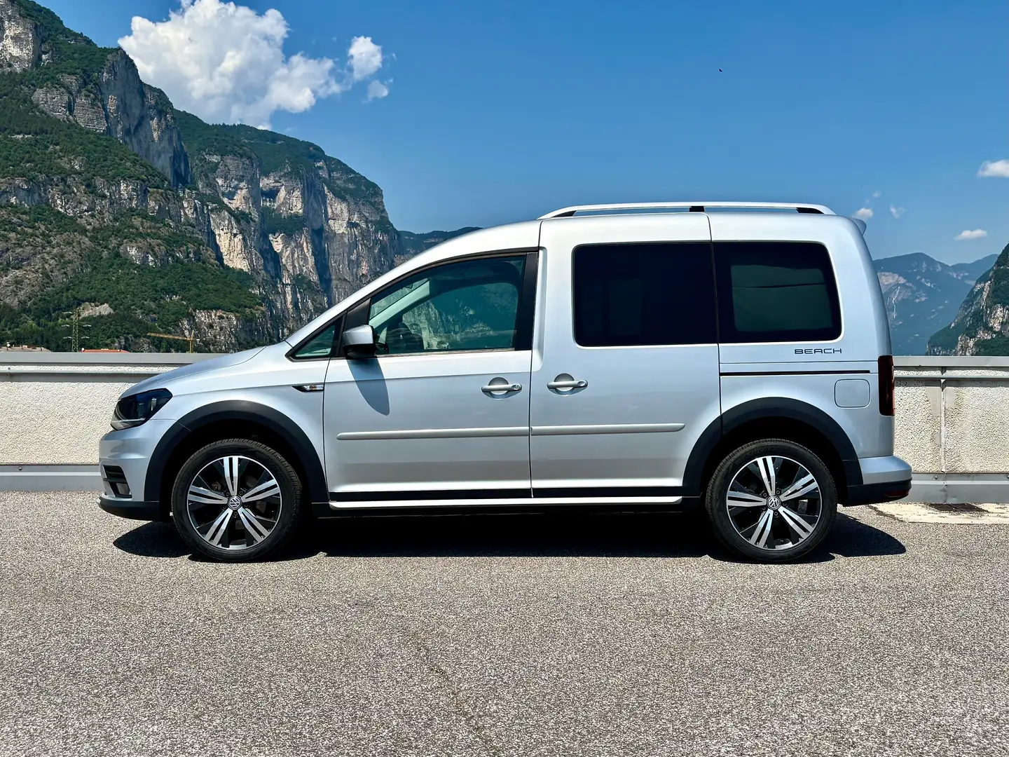 Volkswagen Caddy 2.0 TDI 102cv Beach+Alltrack+Webasto+Veranda+Ganci Argent - 2