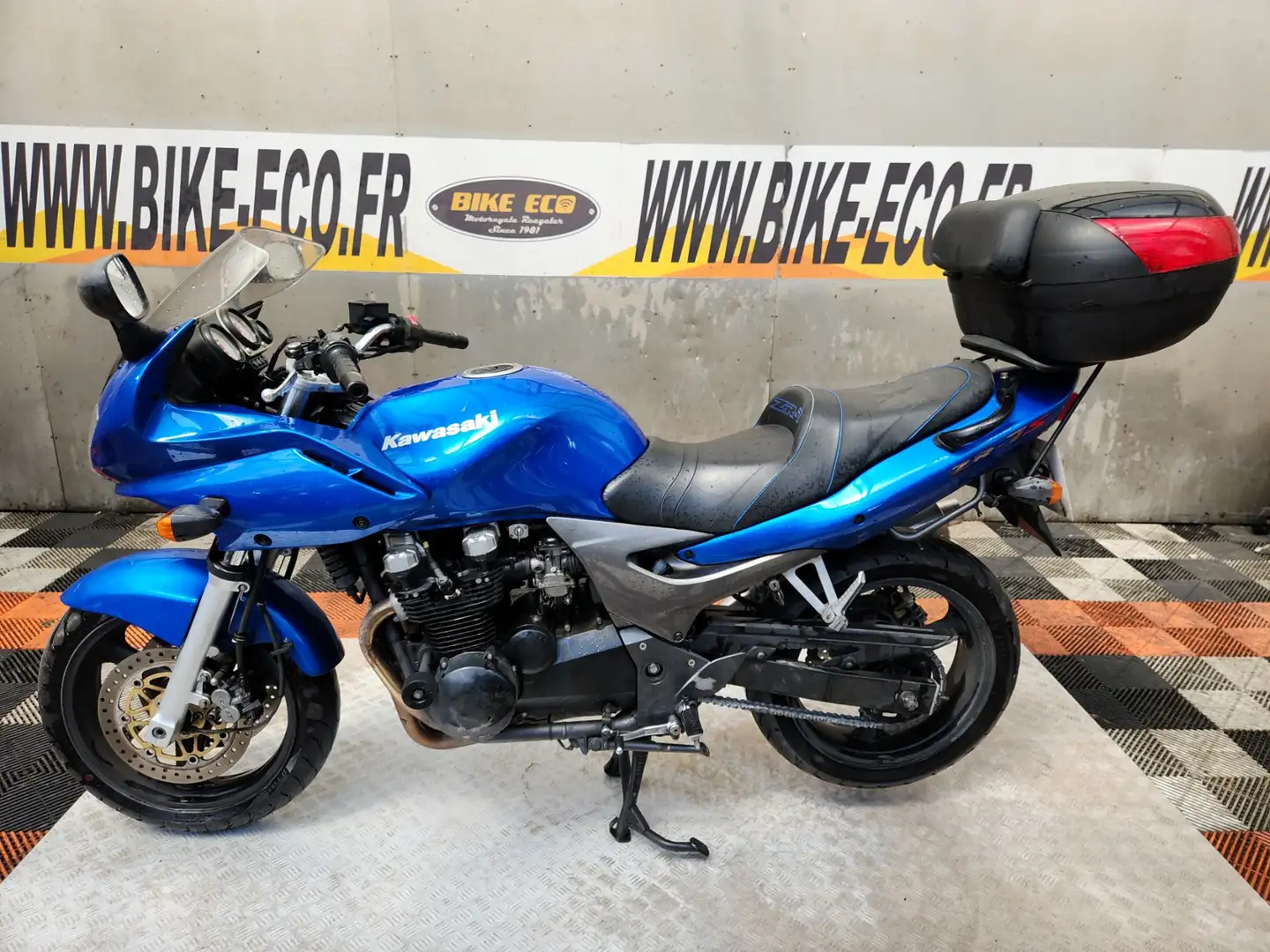 Kawasaki ZR - 7 Bleu - 2