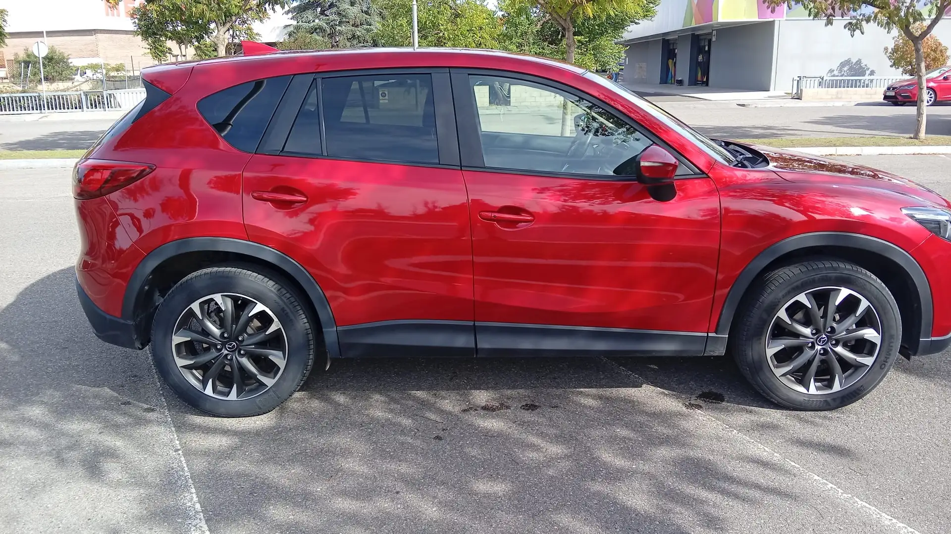 Mazda CX-5 CX-5 2.2DE Luxury (Navi) AWD Aut. 150 Luxury (Navi) Rojo - 2