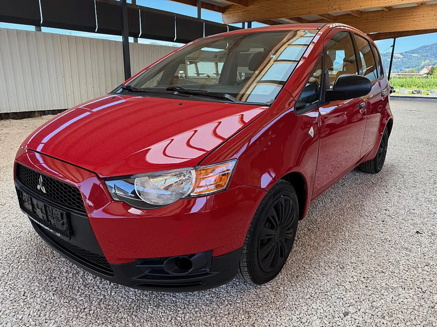 Mitsubishi Colt 5dr 1,1 MPI Austria Edition Rouge - 1
