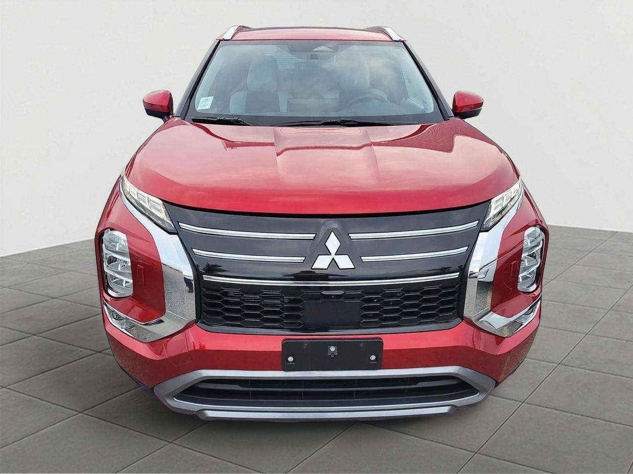 2026 Mitsubishi Outlander — снимка 2