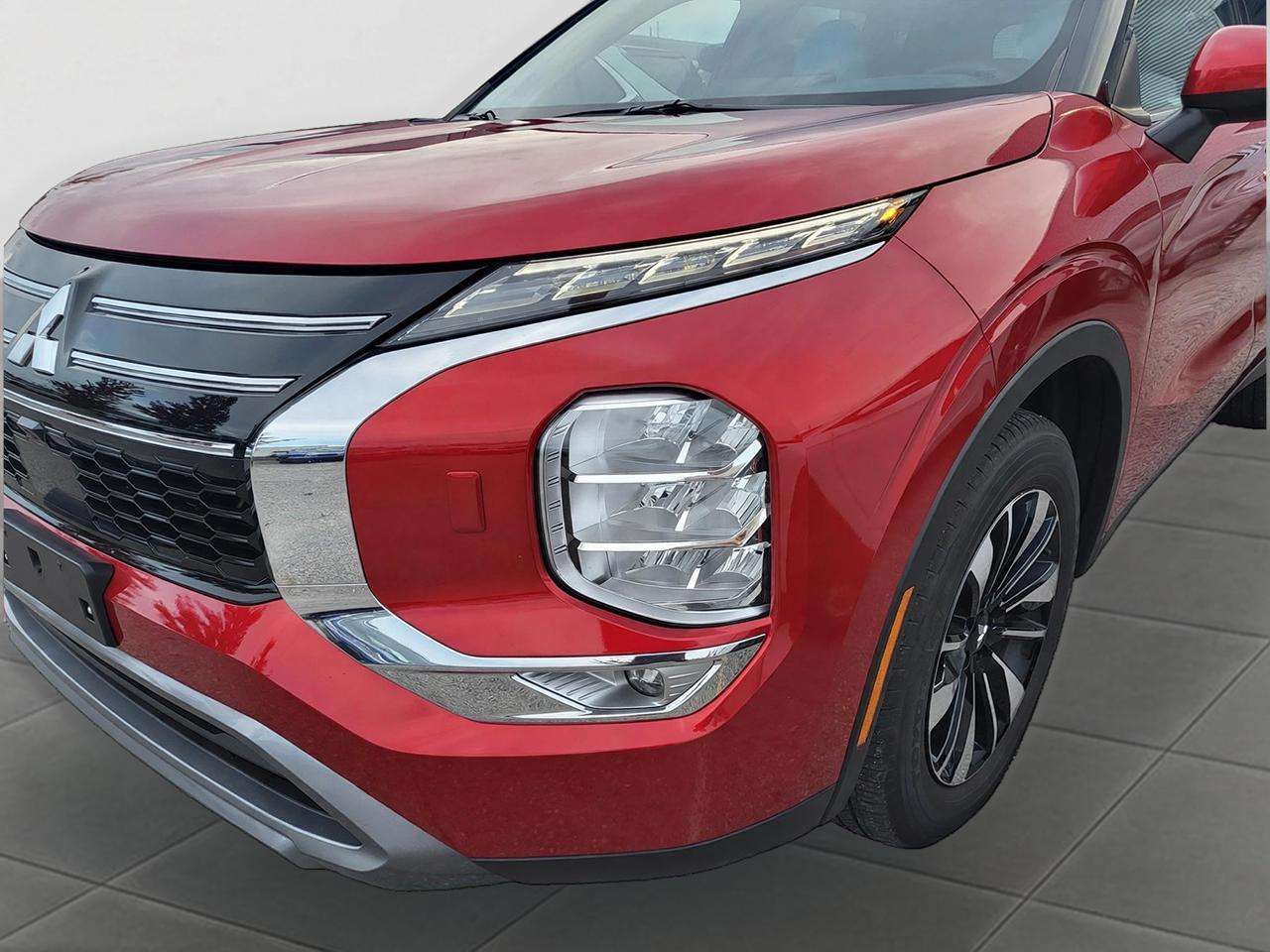 2026 Mitsubishi Outlander — снимка 5