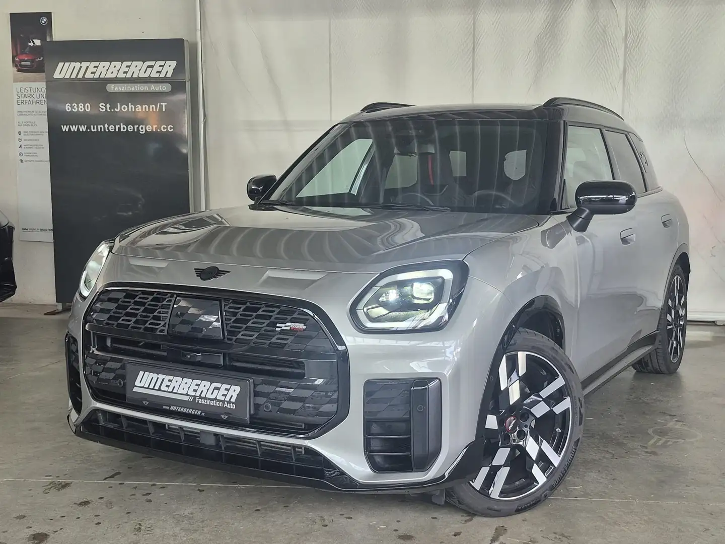 MINI Cooper S Countryman Countryman S ALL4 JCW Trim / Paket XL Grau - 1