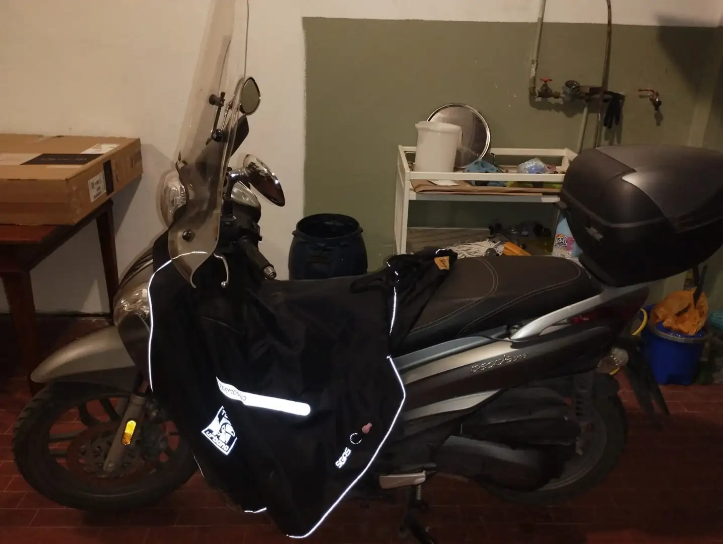 Kymco People 125 One Сірий - 2