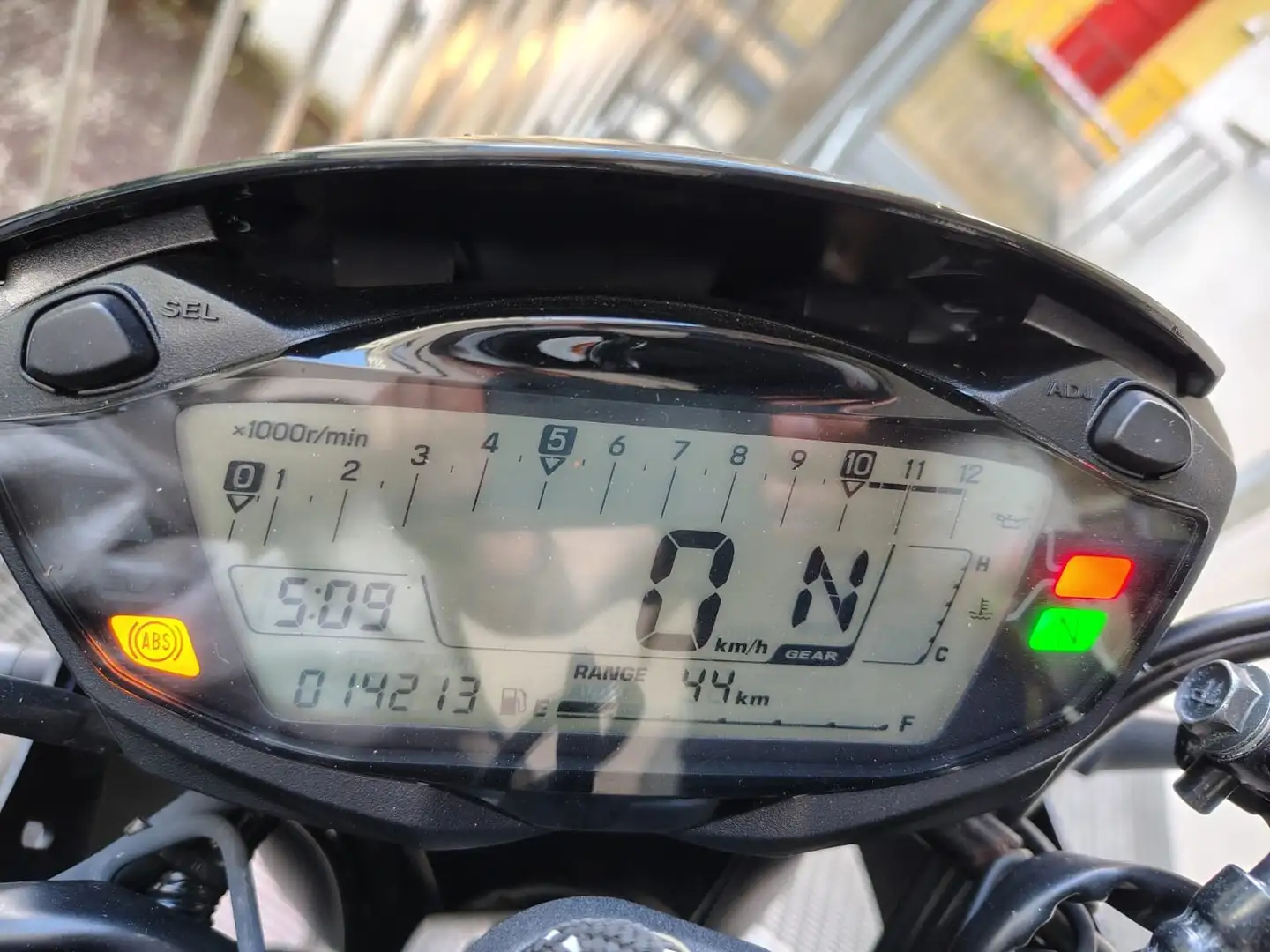 Suzuki SV 650 x Gri - 2